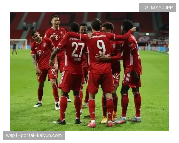 巴黎拜仁对攻战数据：双方传球成功率84% vs 85%对比